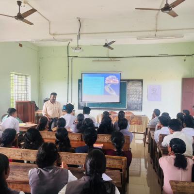 Model College Madikai Neeleswaram1